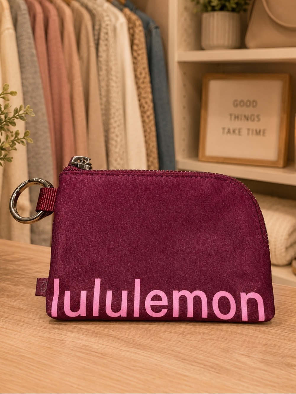 PRELOVED* LULULEMON Clippable Maroon Card Pouch
